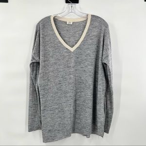 Wilfred V-neck pullover sweater long sleeve size L grey white trim